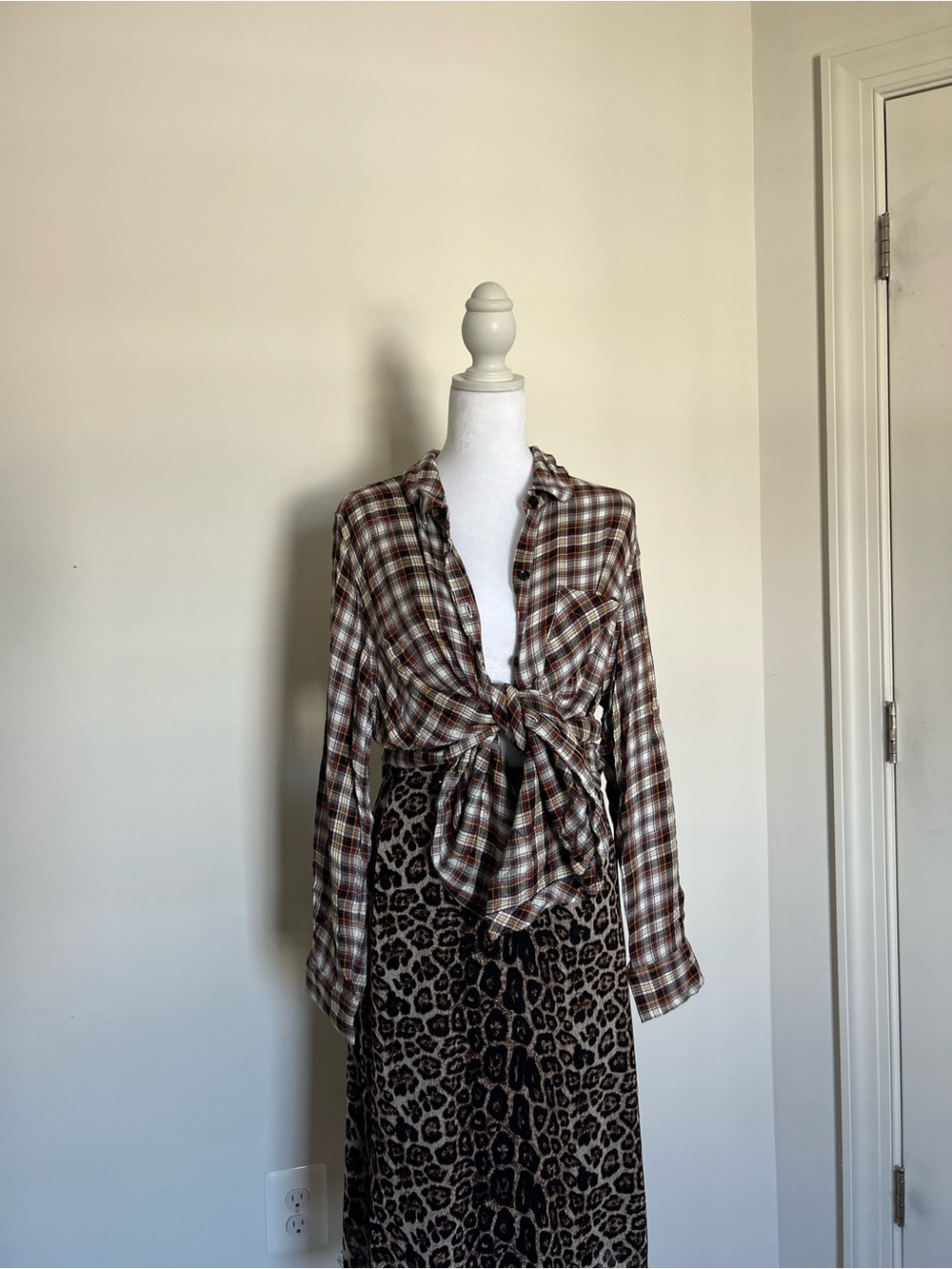 Women's Brown Plaid Button-Up Shirt Jacket